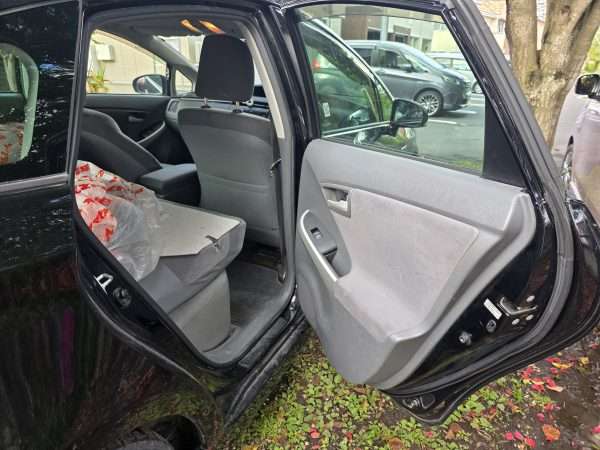 PRIUS - 2010 S selection