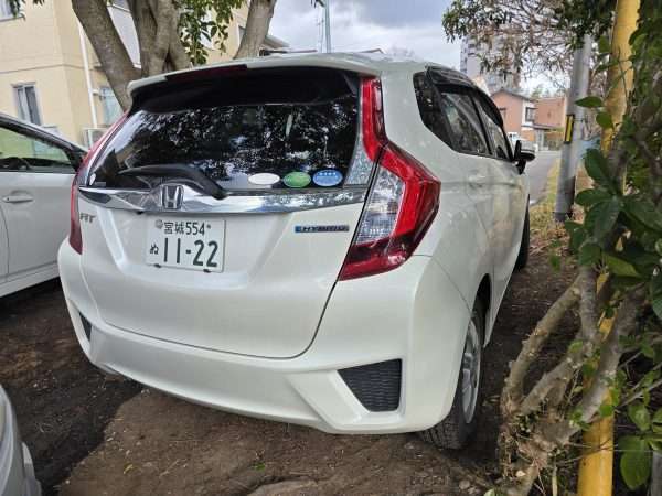 HONDA FIT HV, L Package, 5 door - 2014/04