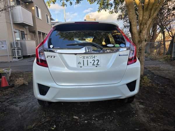 HONDA FIT HV, L Package, 5 door - 2014/04