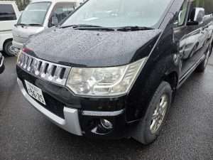 MITSUBISHI DELICA D:5, 4WD, G-Premium - 2011/10